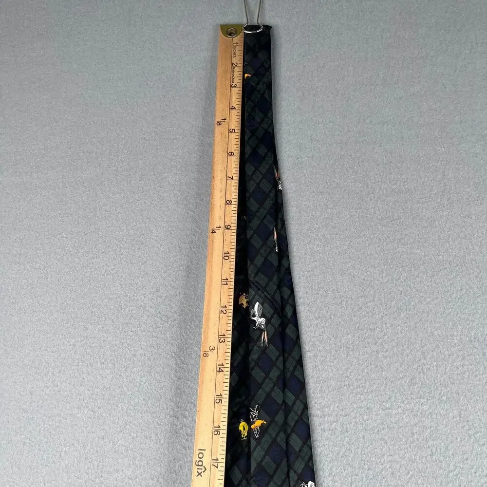 Vintage Looney Tunes Mania Tie Character All Over Print Blackwatch Plaid